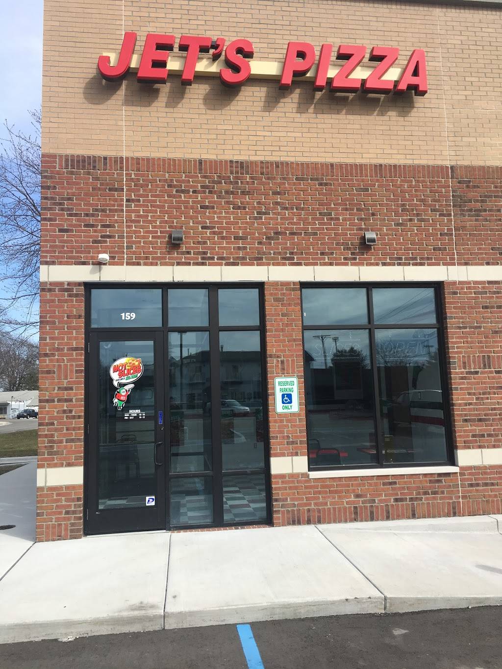 Jets Pizza | meal delivery | 159 Chartier Rd, Marine City, MI 48039, USA | 8106434050 OR +1 810-643-4050