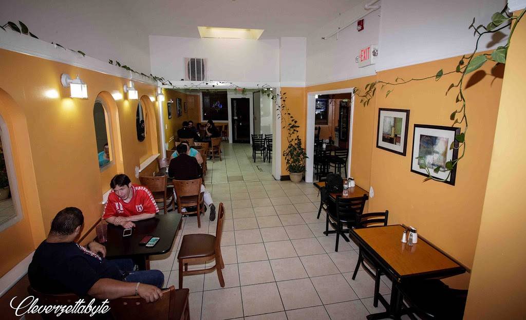 Las Delicias Colombianas | restaurant | 86 Shirley Ave, Revere, MA 02151, USA | 7812867600 OR +1 781-286-7600