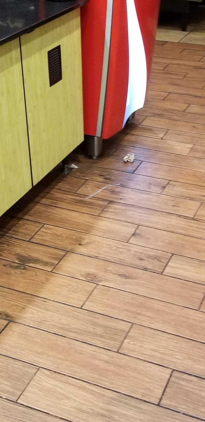 Moes Southwest Grill | restaurant | 1711 W Market St, Akron, OH 44313, USA | 3309589999 OR +1 330-958-9999