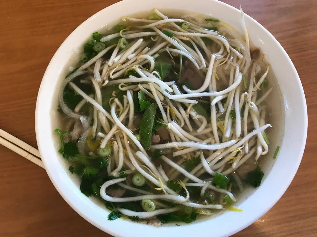 Saigon Noodle House | restaurant | 1136 S Diamond Bar Blvd, Diamond Bar, CA 91765, USA | 9098615020 OR +1 909-861-5020