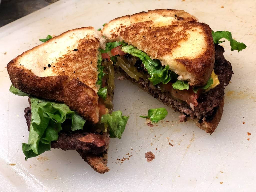 18 Wayz Wingz & Thingz | restaurant | 1621 Getwell Rd, Memphis, TN 38111, USA | 9012367700 OR +1 901-236-7700