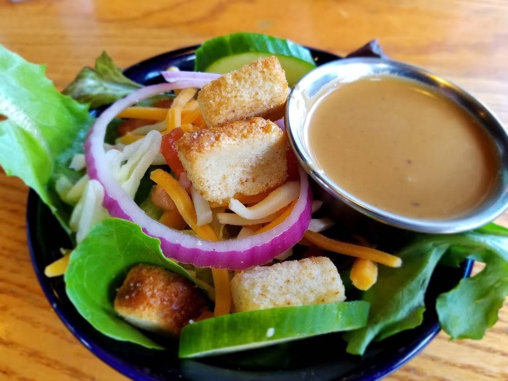 Chilis Grill & Bar | meal takeaway | 3284 N John Young Pkwy, Kissimmee, FL 34741, USA | 4079330833 OR +1 407-933-0833