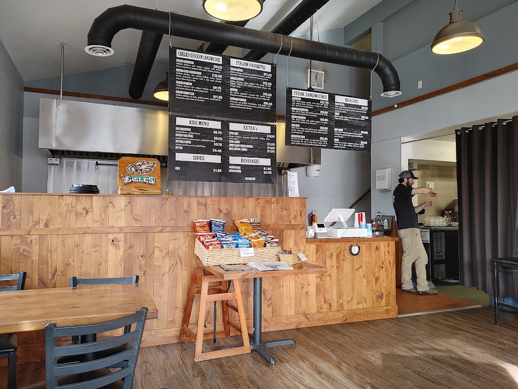 Philadelphias Steaks & Hoagies | restaurant | 352 E Hood Ave Suite B, Sisters, OR 97759, USA | 5419044154 OR +1 541-904-4154