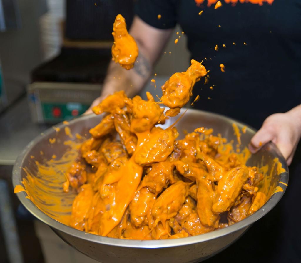 1 STOP WINGS | restaurant | 68 N Turnpike Rd, Wallingford, CT 06492, USA | 2033031915 OR +1 203-303-1915