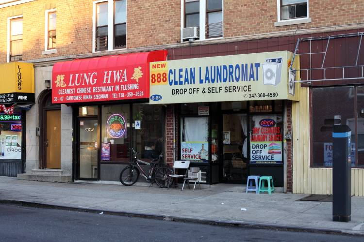 Hwa Lung Kitchen | restaurant | 36-7 164th St, Flushing, NY 11358, USA | 7183592624 OR +1 718-359-2624