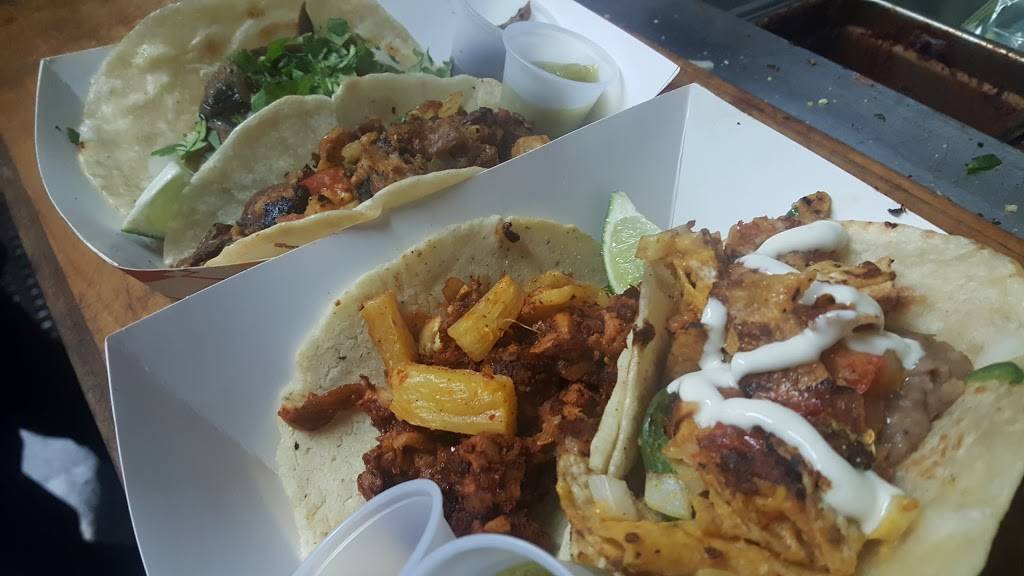 Cool Beans | restaurant | 2908 Fruth St, Austin, TX 78705, USA | 5128878139 OR +1 512-887-8139