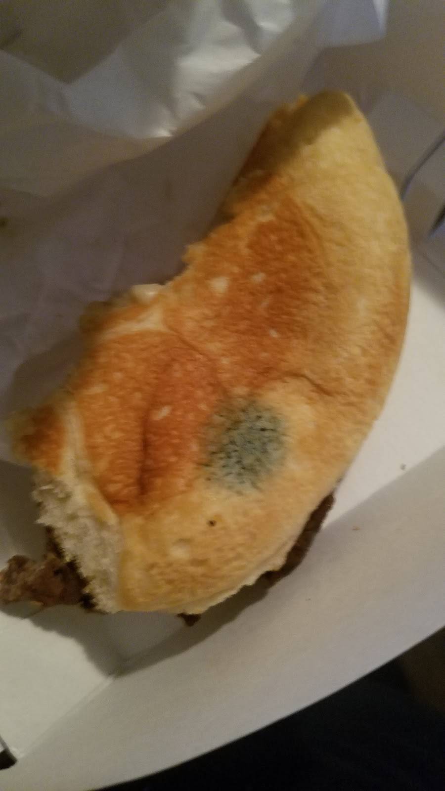 Jack in the Box | restaurant | 425 Sebastopol Rd, Santa Rosa, CA 95407, USA | 7075710153 OR +1 707-571-0153