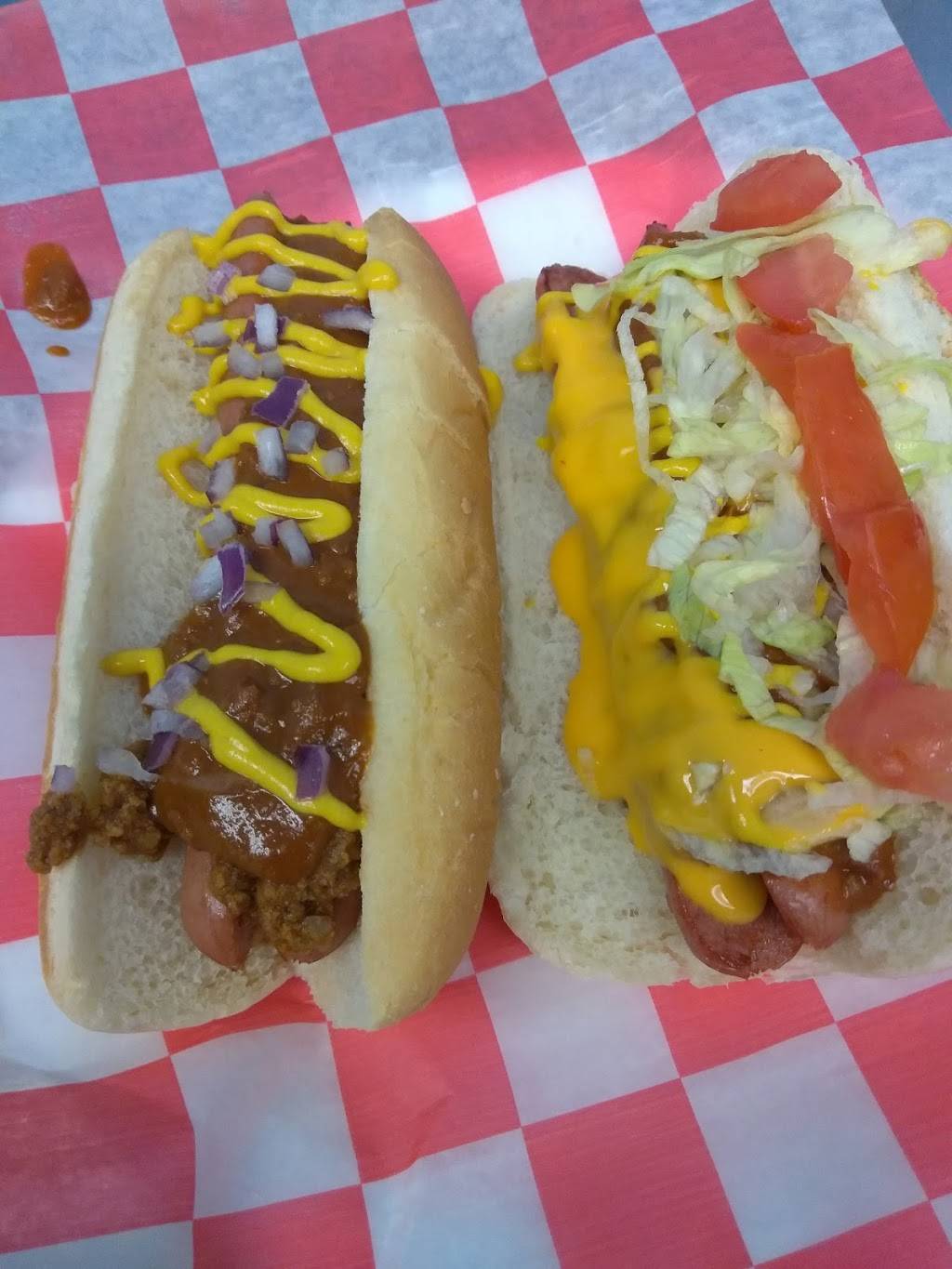 PIK NIK BASKET | restaurant | 8511 W Nine Mile Rd, Oak Park, MI 48237, USA | 2482684132 OR +1 248-268-4132