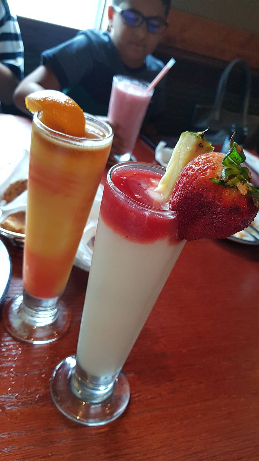 Red Lobster | restaurant | 6401 Darter Ct, Fort Pierce, FL 34945, USA | 7724614336 OR +1 772-461-4336