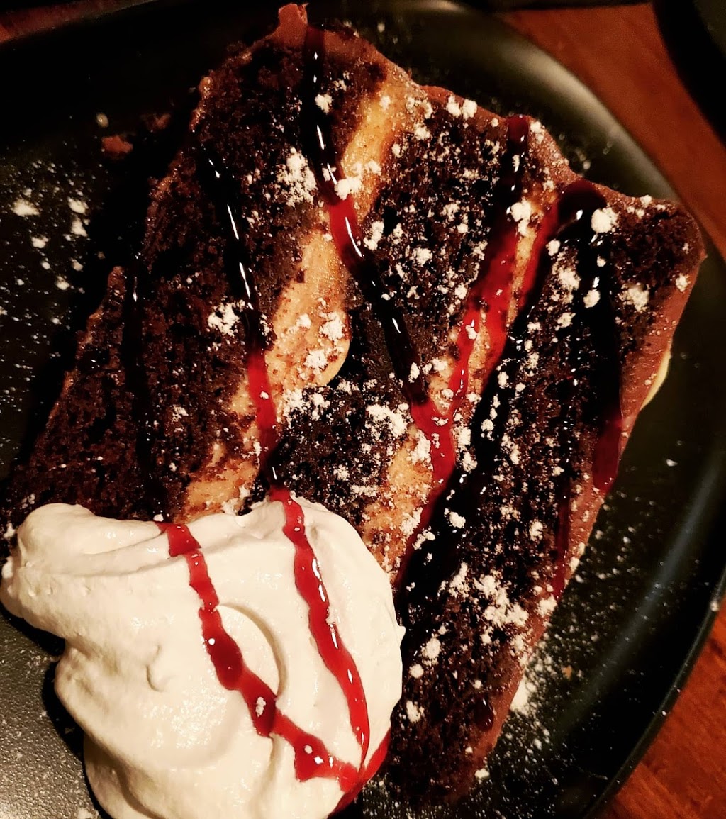 Pit Stop-STL | restaurant | 2130 Macklind Ave, St. Louis, MO 63110, USA | 3146962999 OR +1 314-696-2999