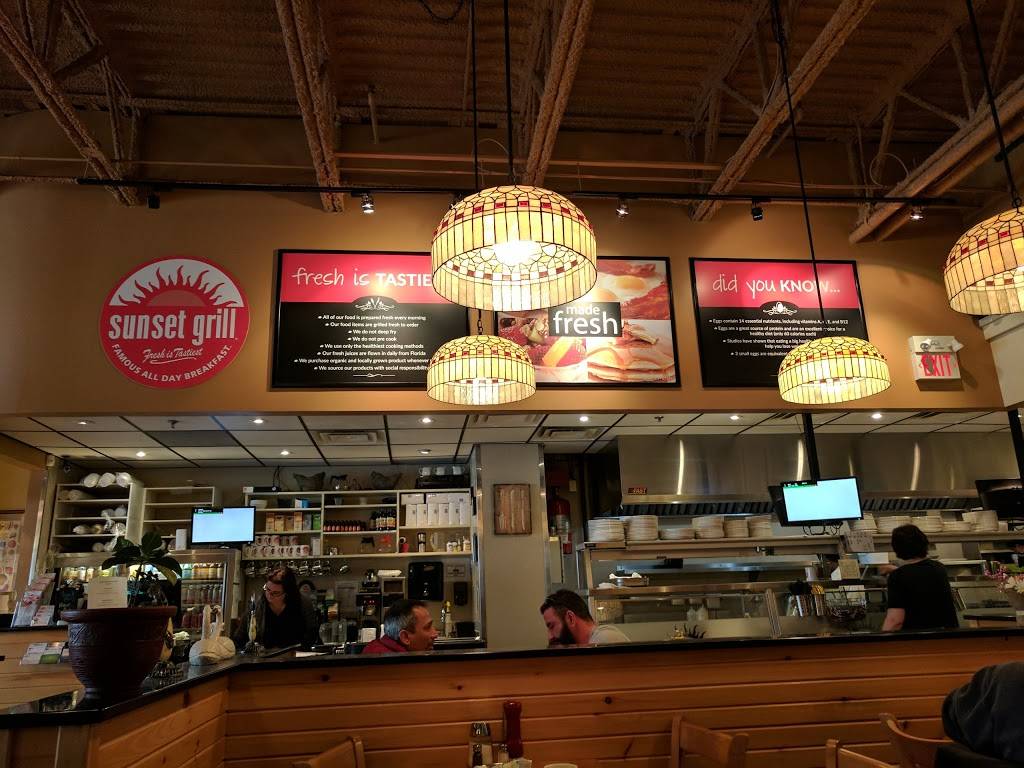 Sunset Grill | restaurant | 45 Wicksteed Ave, East York, ON M4G 4H9, Canada | 4164291515 OR +1 416-429-1515