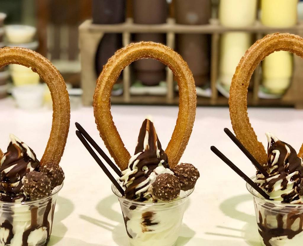 The churro’s Boutique | restaurant | 5725 Johnston St, Lafayette, LA 70503, Lafayette, LA 70506, USA | 3373545378 OR +1 337-354-5378