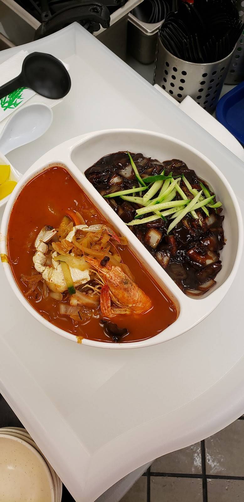 WOW WA | restaurant | 12565 E Carson St, Hawaiian Gardens, CA 90716, USA | 7147598314 OR +1 714-759-8314