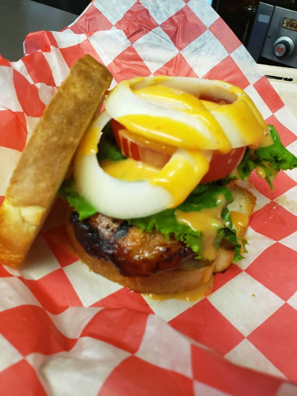 Farm 2 Fork BBQ Bistro | restaurant | 2820 S Washington St, Kokomo, IN 46902, USA | 7654508279 OR +1 765-450-8279