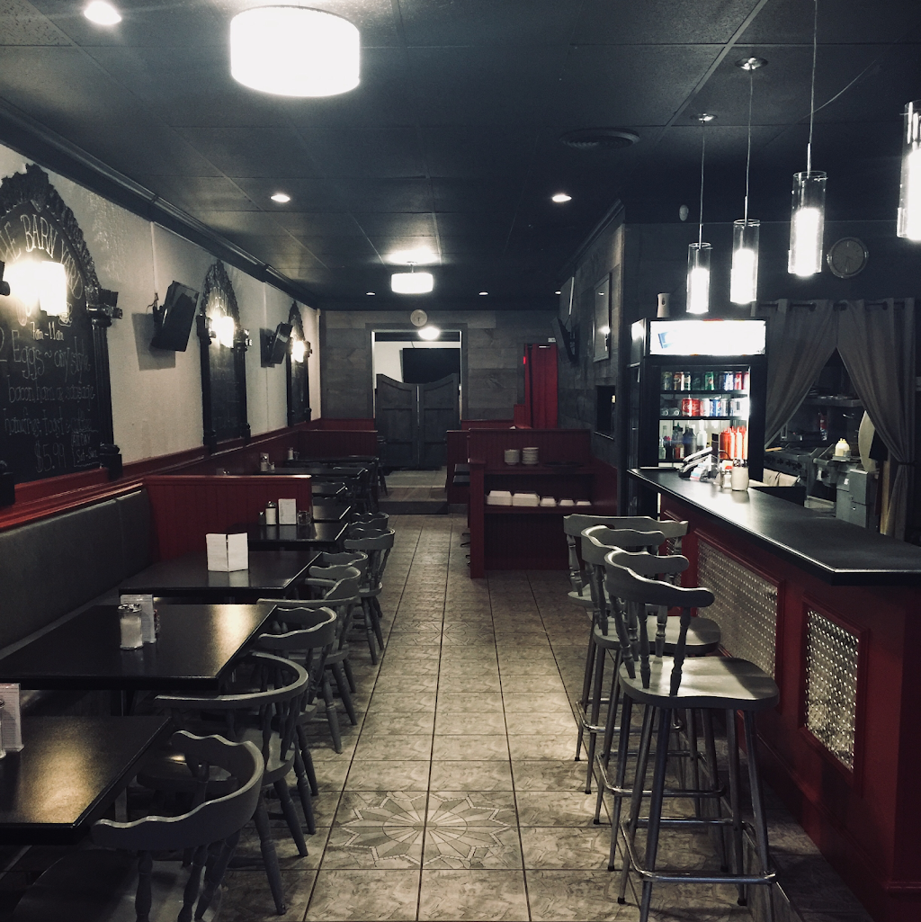 The BarnYard | restaurant | 559 Dundas St, Woodstock, ON N4S 1C7, Canada | 5195372711 OR +1 519-537-2711