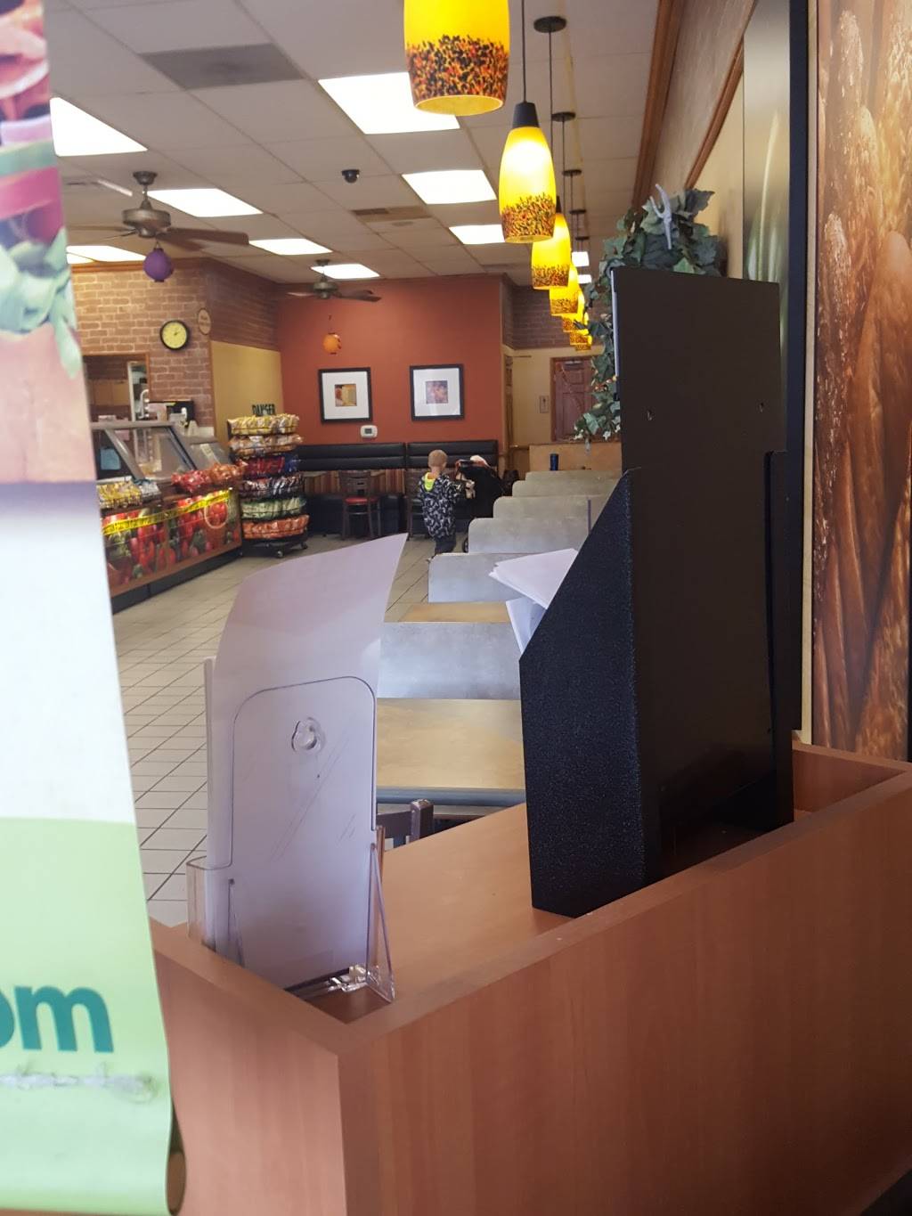 Subway | restaurant | 576 S College Ave, Rensselaer, IN 47978, USA | 2198668897 OR +1 219-866-8897