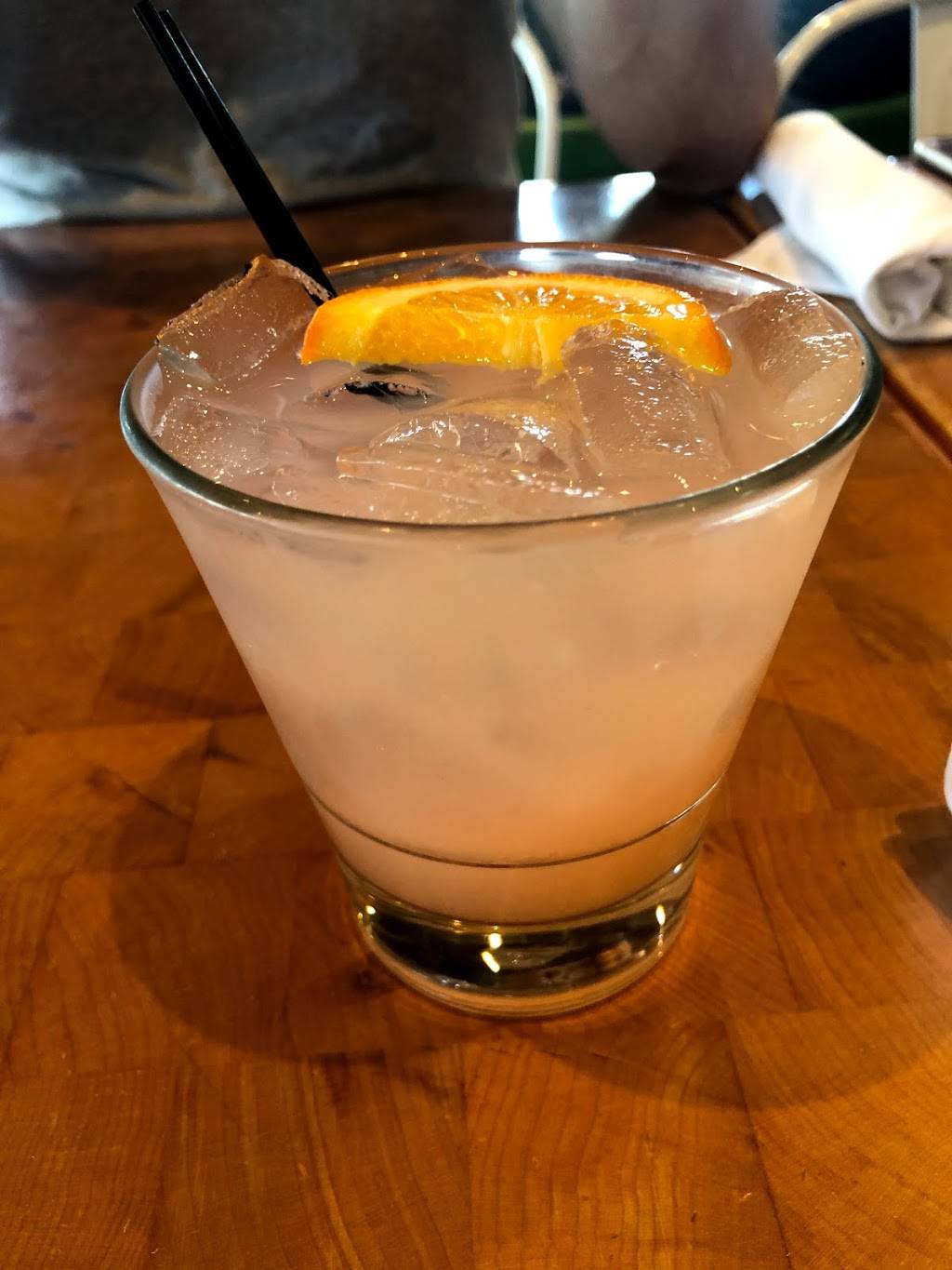 Zinburger | restaurant | 6390 E Grant Rd, Tucson, AZ 85715, USA | 5202982020 OR +1 520-298-2020