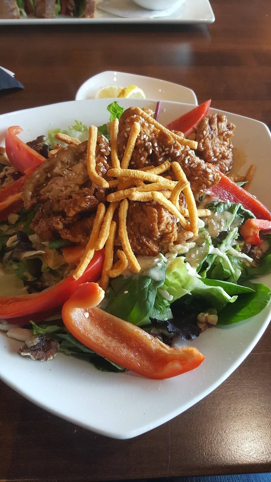 Bâton Rouge Steakhouse & Bar | restaurant | 270 W Hunt Club Rd, Ottawa, ON K2E 0B7, Canada | 6132242570 OR +1 613-224-2570