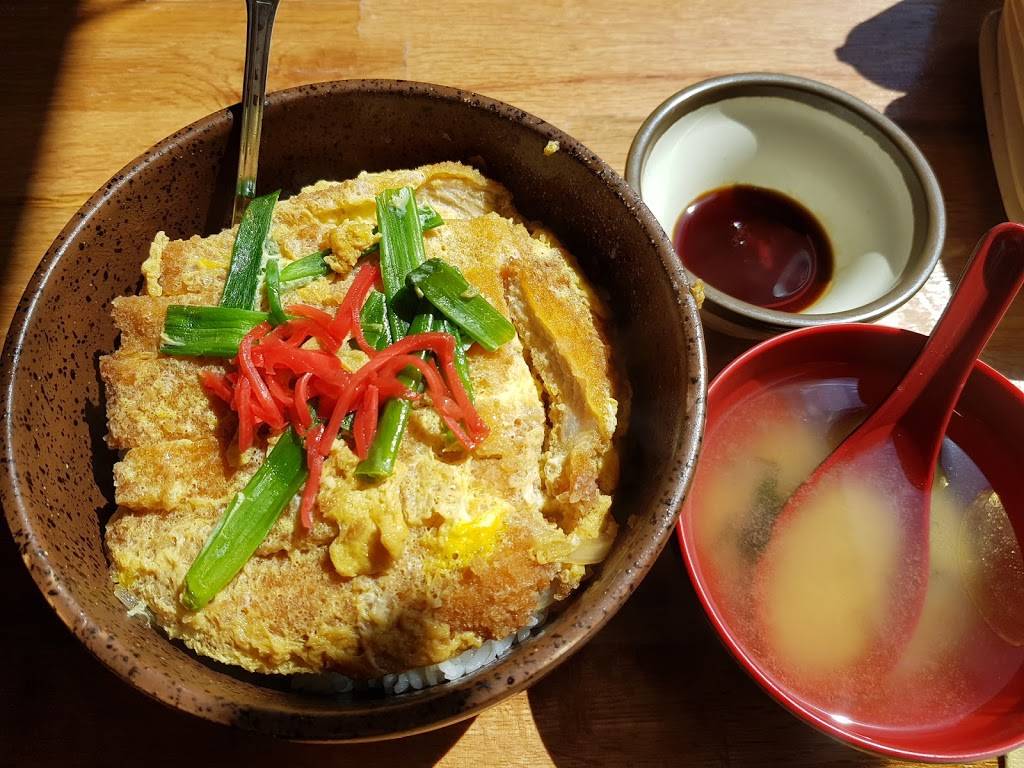 Mama Satto Sushi restaurant | restaurant | 715 N University Ave, Ann Arbor, MI 48104, USA | 7342133044 OR +1 734-213-3044