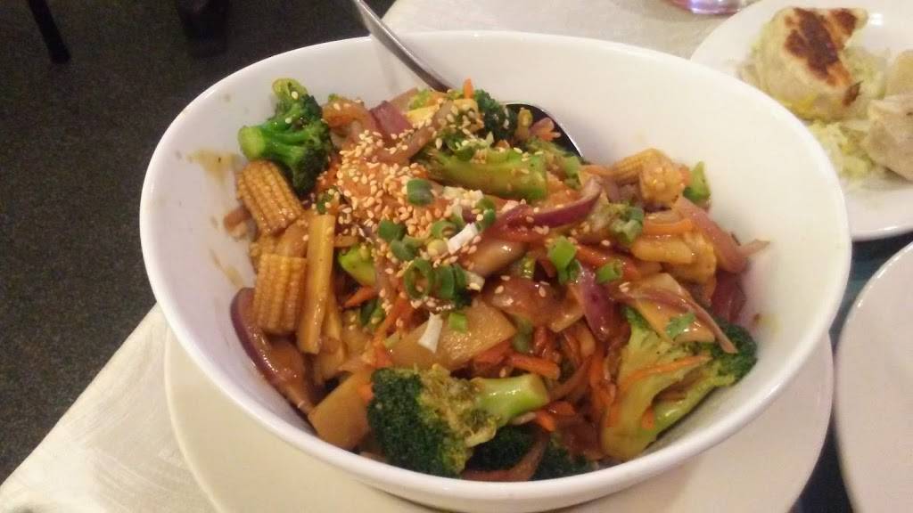 Vegetable Garden | restaurant | 3830 International Dr, Silver Spring, MD 20906, USA | 3015986868 OR +1 301-598-6868