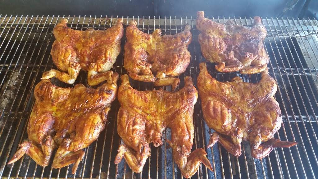 Taqueria El Chilo | restaurant | 311 E Lake St, Minneapolis, MN 55408, USA | 6123547346 OR +1 612-354-7346