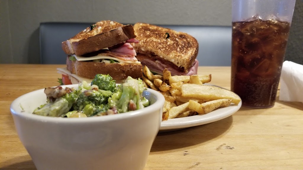 Fatty Pattys Cafe | restaurant | 948 Thomas Dr, Panama City Beach, FL 32408, USA | 8502369276 OR +1 850-236-9276