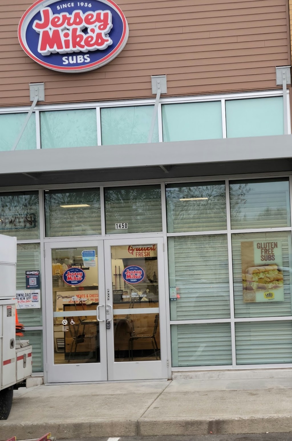 Jersey Mikes Subs | restaurant | 1450 NE 122nd Ave, Portland, OR 97230, USA | 5037197300 OR +1 503-719-7300