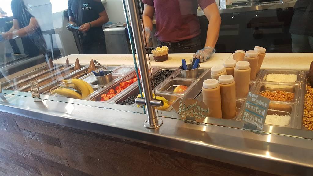 Blue Bowl Superfoods | restaurant | 3835, 417 S Main St, Orange, CA 92868, USA | 7148765309 OR +1 714-876-5309