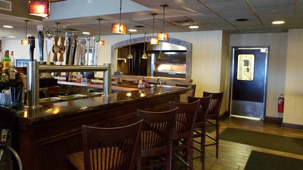 John Harvards Brew House | restaurant | 6447 Holiday Valley Rd, Ellicottville, NY 14731, USA | 7166995350 OR +1 716-699-5350