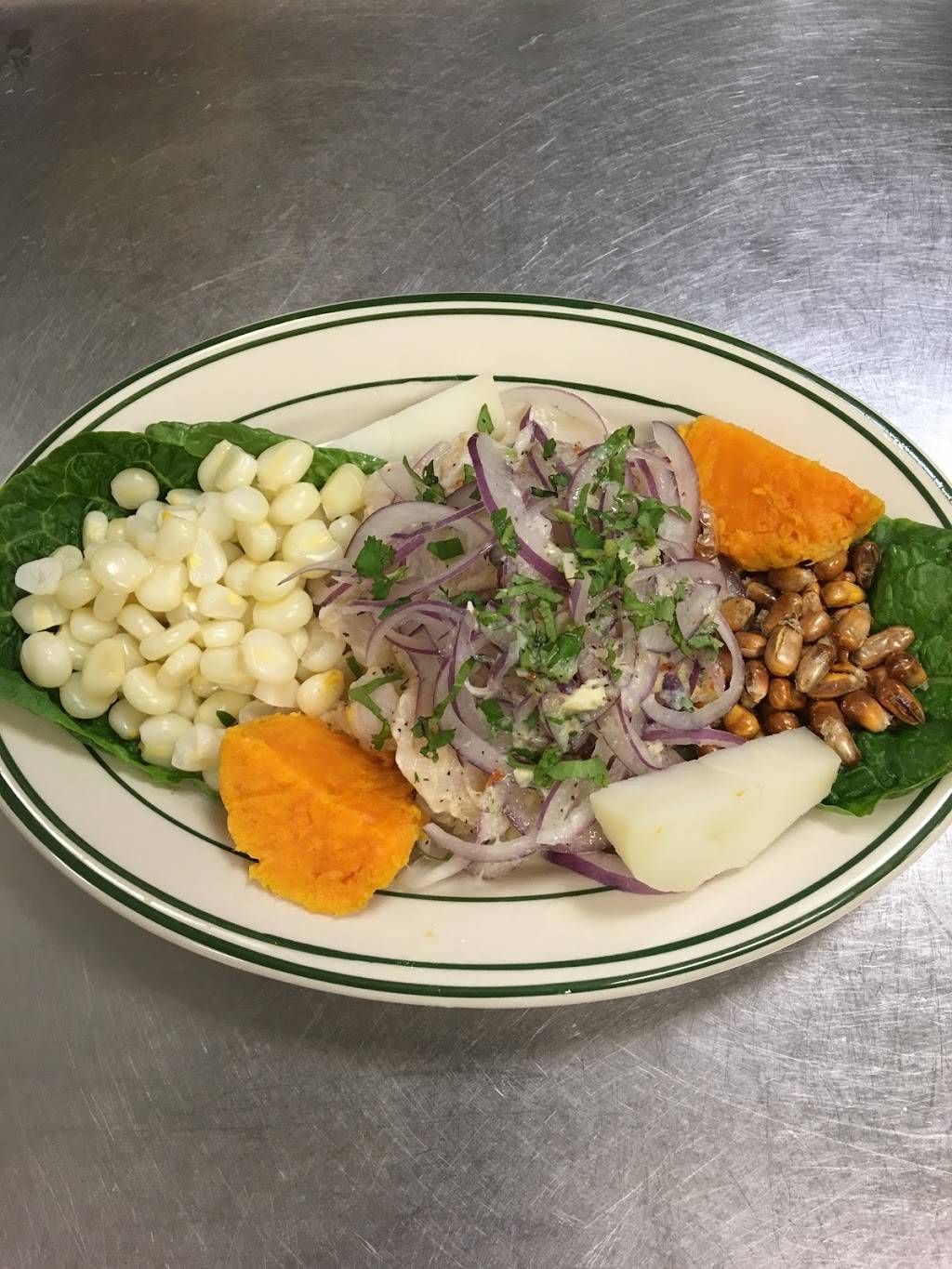 El pollito pio | restaurant | 68-60 Austin St, Forest Hills, NY 11375, USA | 3478097009 OR +1 347-809-7009