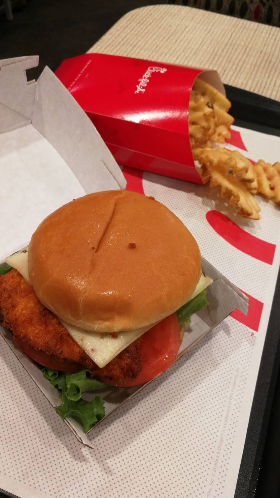 Chick-fil-A | restaurant | 1600 Monticello Ave, Norfolk, VA 23510, USA | 7574468006 OR +1 757-446-8006