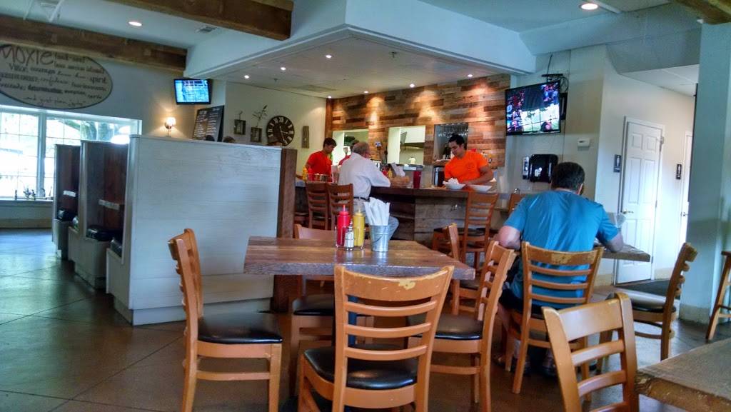 Moxie Burger | restaurant | 255 Village Pkwy NE, Marietta, GA 30067, USA | 7706273201 OR +1 770-627-3201