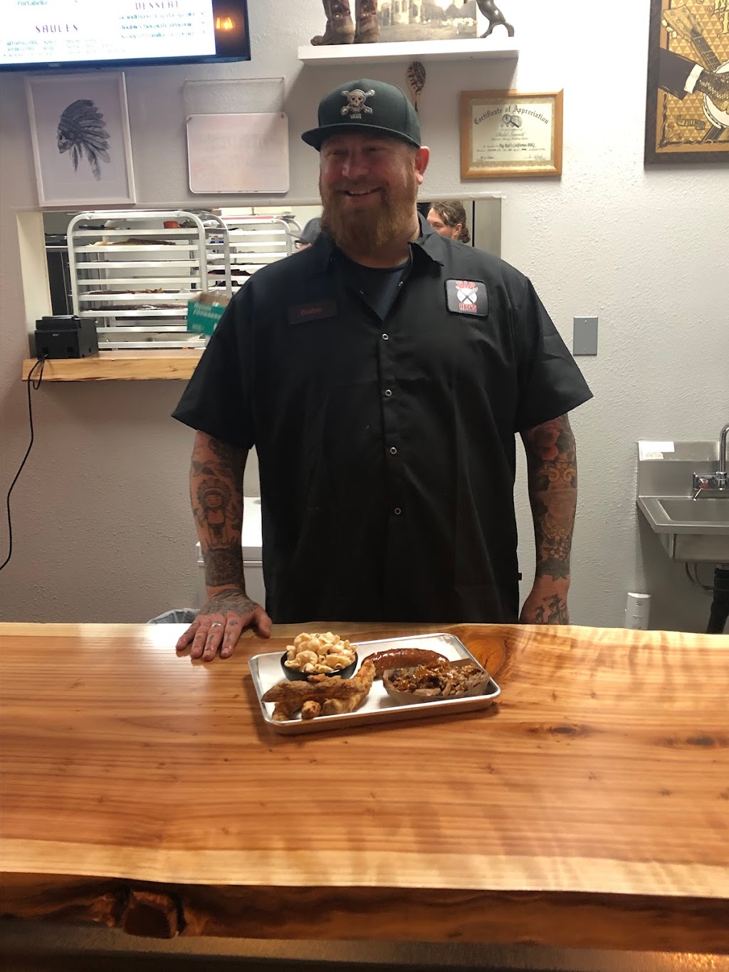 Big Reds California BBQ | restaurant | 1096 Oro Dam Blvd E suite A, Oroville, CA 95965, USA | 5308544175 OR +1 530-854-4175