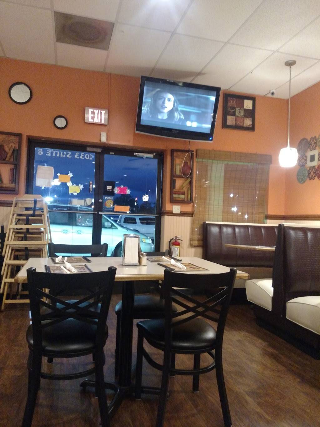 Capris Pizzeria & Family Restaurant | restaurant | 1033 Randolph St # 8, Thomasville, NC 27360, USA | 3364721425 OR +1 336-472-1425