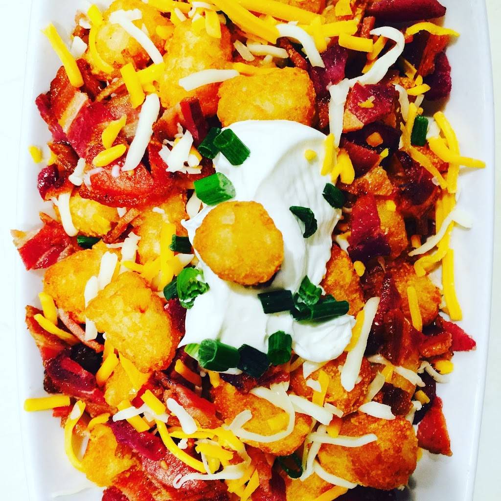 Greenes Pour House | restaurant | 134 W Wisconsin Ave, Neenah, WI 54956, USA | 9204861049 OR +1 920-486-1049