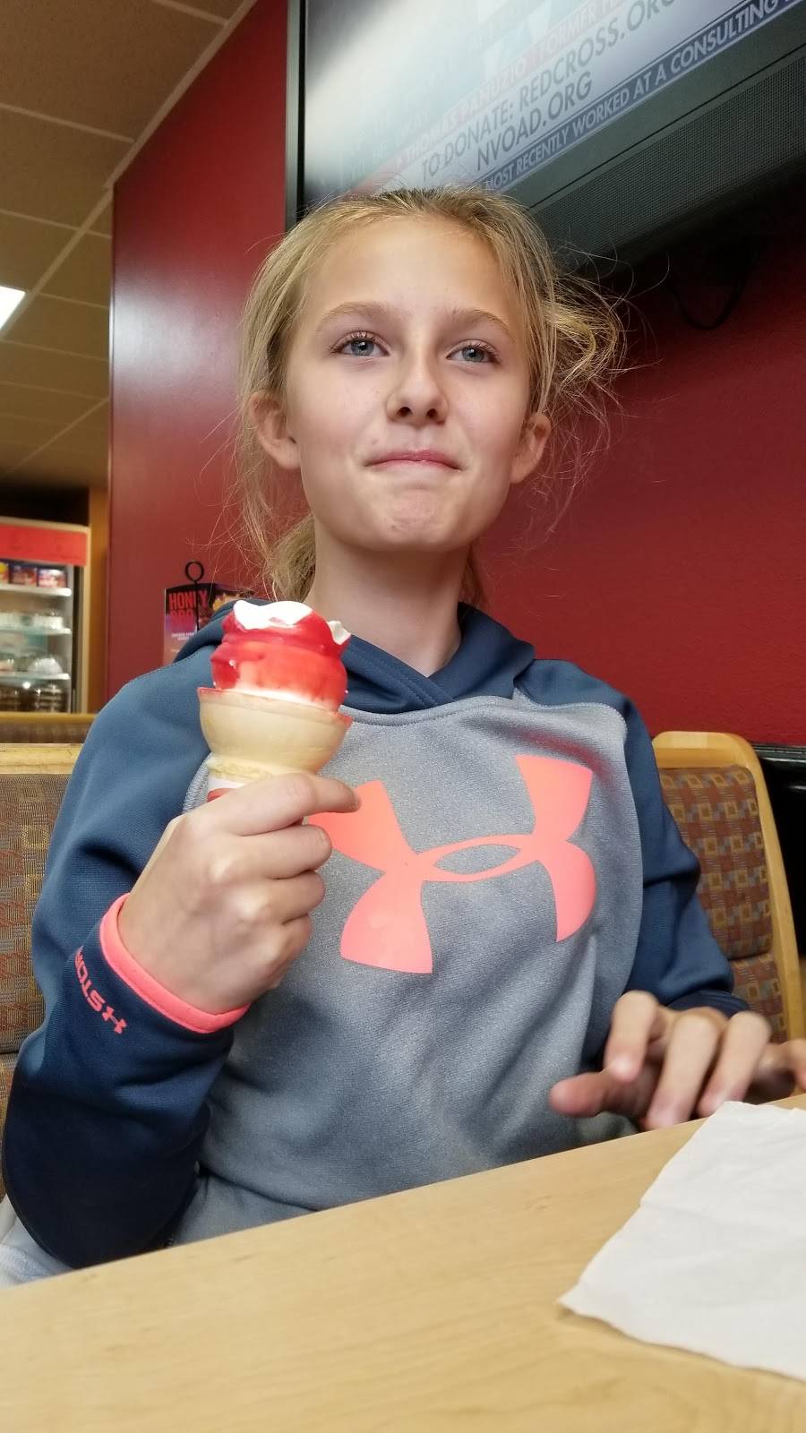 Dairy Queen | restaurant | 818 Lincoln St, Rhinelander, WI 54501, USA | 7153693663 OR +1 715-369-3663