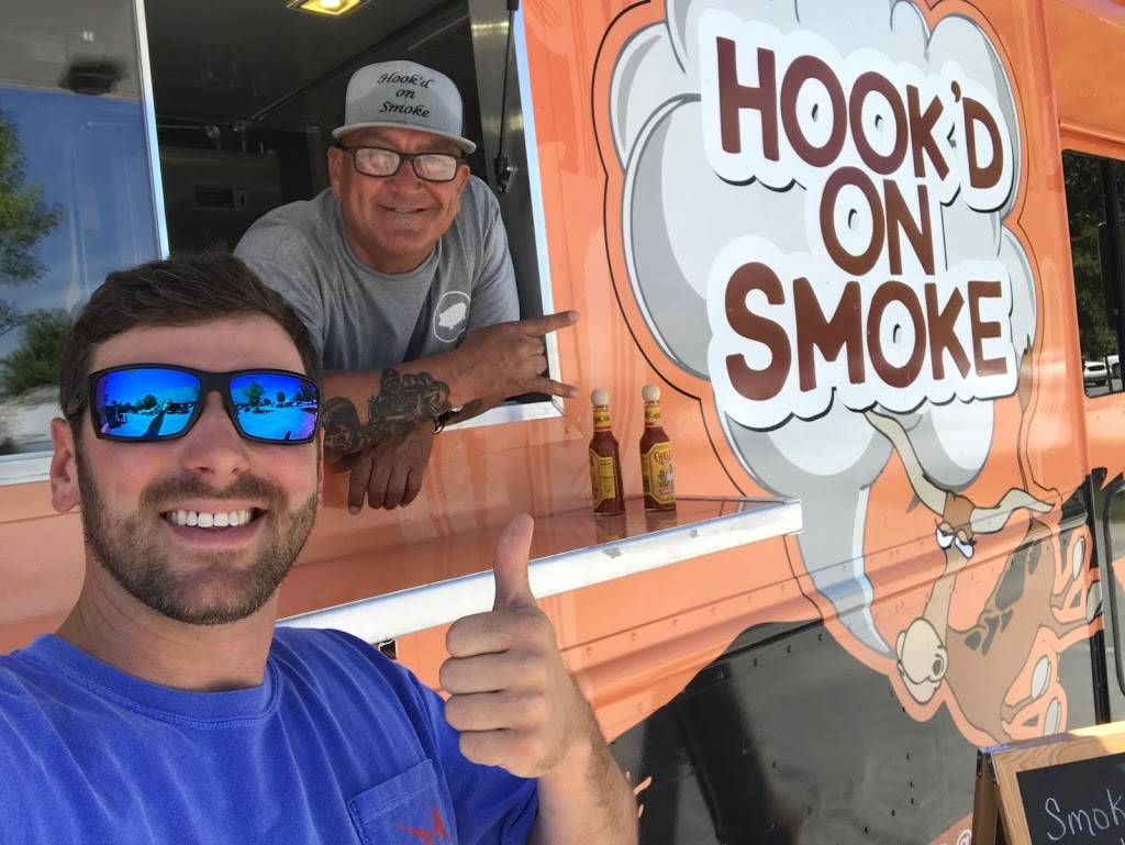 Hookd on Smoke | restaurant | 7401 Purser Ln, Hanahan, SC 29410, USA | 8433299603 OR +1 843-329-9603