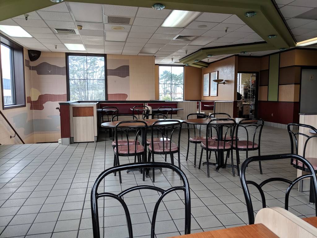 McDonalds | cafe | 2450 Junipero Serra Blvd, Daly City, CA 94015, USA | 6507566300 OR +1 650-756-6300