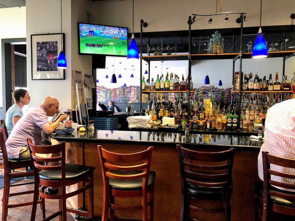 Via Lago | cafe | 1845 Massachusetts Ave, Lexington, MA 02420, USA | 7818616174 OR +1 781-861-6174