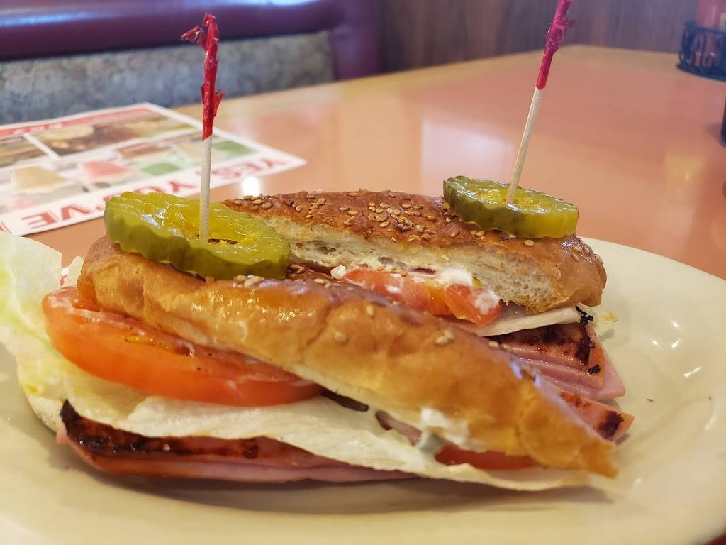 BIG BOY | restaurant | 6360 N Wayne Rd, Westland, MI 48185, USA | 7345951700 OR +1 734-595-1700