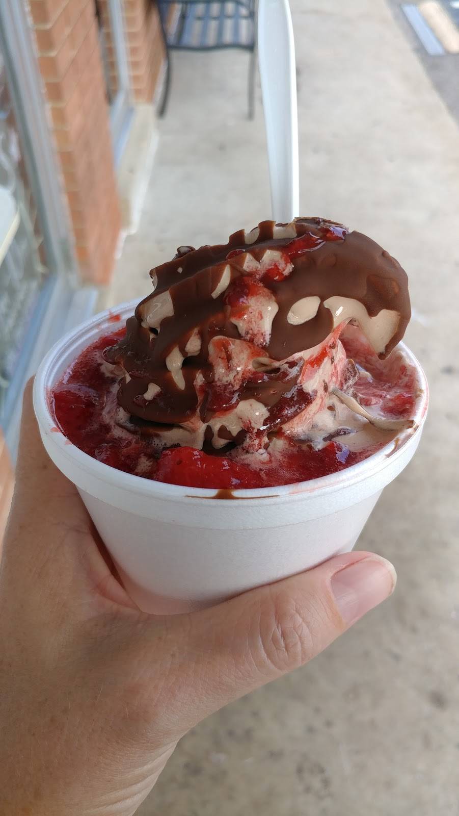 The Malt Shop | restaurant | 2783, 1751 Smizer Station Rd, Fenton, MO 63026, USA | 6368252121 OR +1 636-825-2121