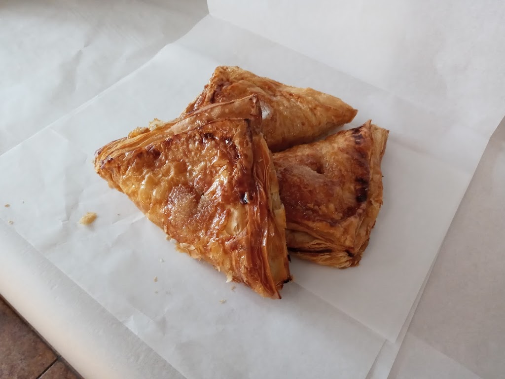 Italian People Bakery PA | bakery | 817 W Trenton Ave, Morrisville, PA 19067, USA | 2153378088 OR +1 215-337-8088