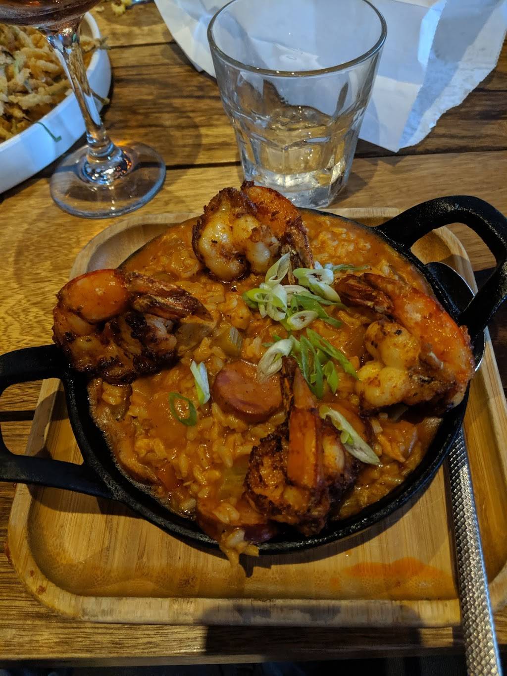 Treadwell Park - West | restaurant | 510 W 42nd St, New York, NY 10036, USA | 2123886751 OR +1 212-388-6751