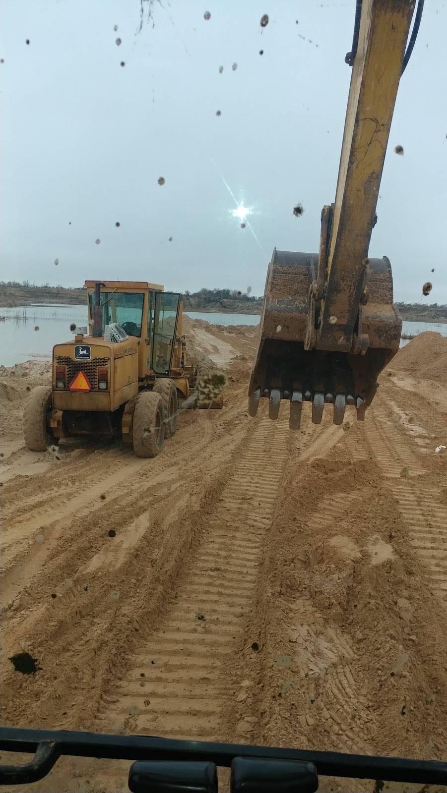 Village Pizza & Seafood | restaurant | 12407 Hwy 6, Santa Fe, TX 77510, USA | 4099272345 OR +1 409-927-2345