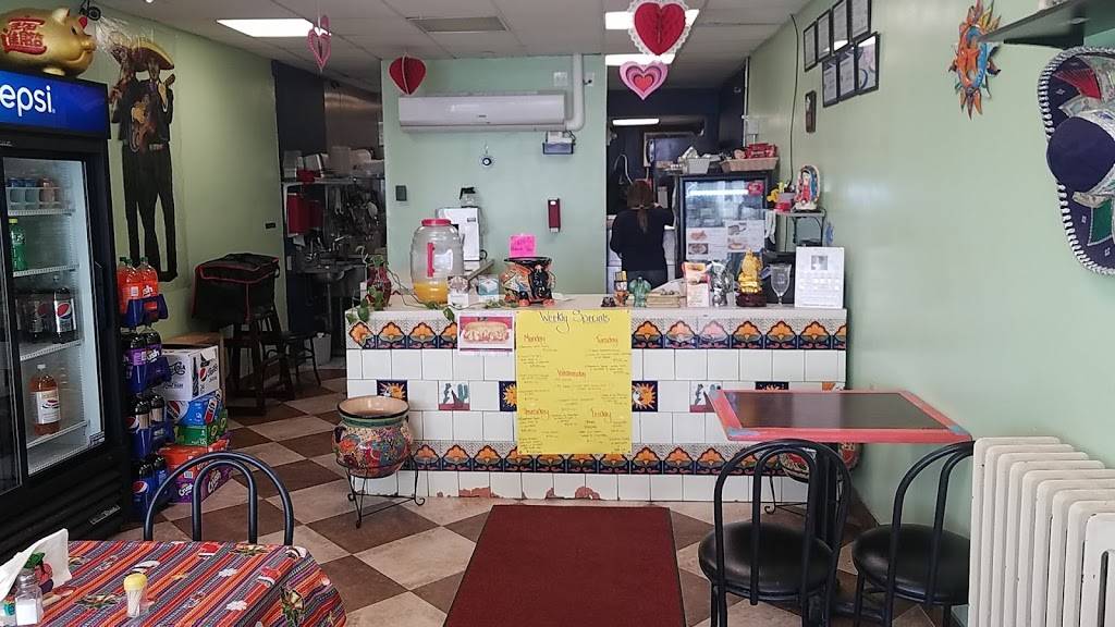 Express Burrito | restaurant | 205 Winthrop St, Winthrop, MA 02152, USA | 6178464200 OR +1 617-846-4200