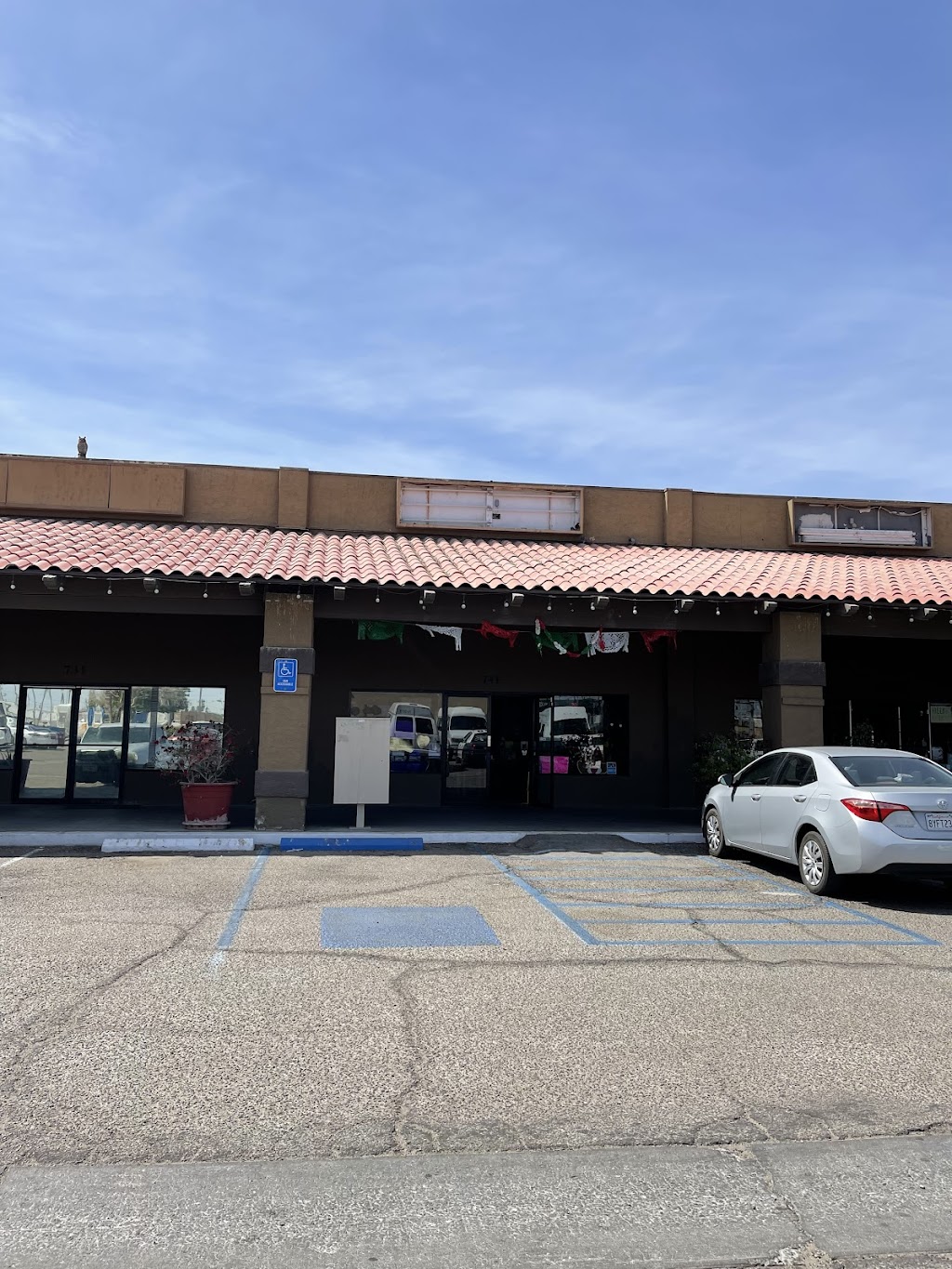 Briseida’s Kitchen | restaurant | 741 Cesar Chavez Blvd, Calexico, CA 92231, USA | 7606189180 OR +1 760-618-9180