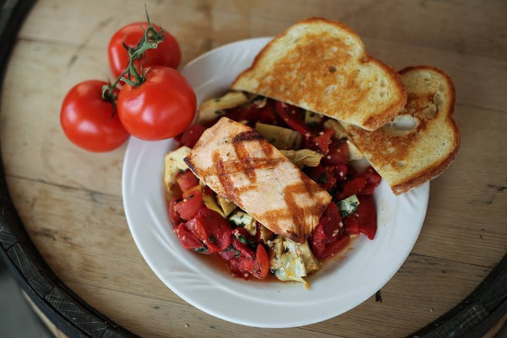 Grumpy Troll Brew Pub | restaurant | 105 S 2nd St, Mt Horeb, WI 53572, USA | 6084372739 OR +1 608-437-2739