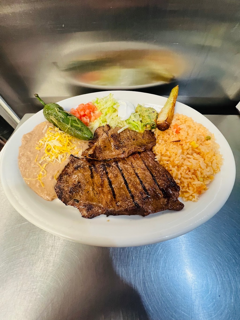 Tacos El Güero #2 - Kamas | restaurant | 30 N Main St, Kamas, UT 84036, USA | 4357835332 OR +1 435-783-5332