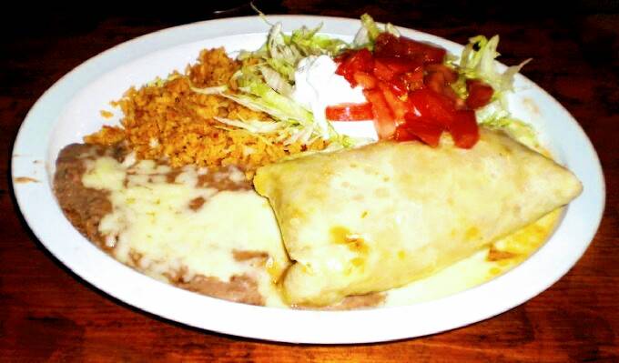 The Toros Mexican Restaurant | restaurant | 1044 IN-229, Batesville, IN 47006, USA | 8129330159 OR +1 812-933-0159
