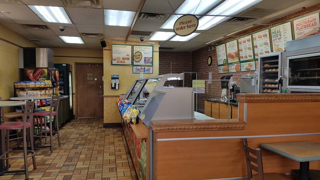 Subway Restaurants | restaurant | 14075 S US Hwy 441, Lake City, FL 32024, USA | 3867557957 OR +1 386-755-7957